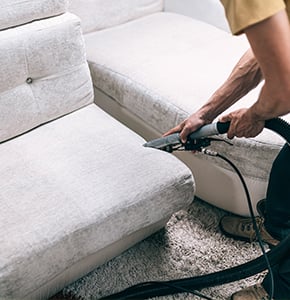 Upholstery<br />
Cleaning